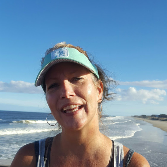 Meet your Posher, Deborah - Picture 3 of 7